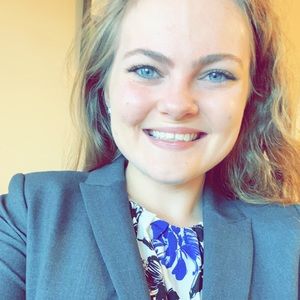 Meet your Posher, Emma